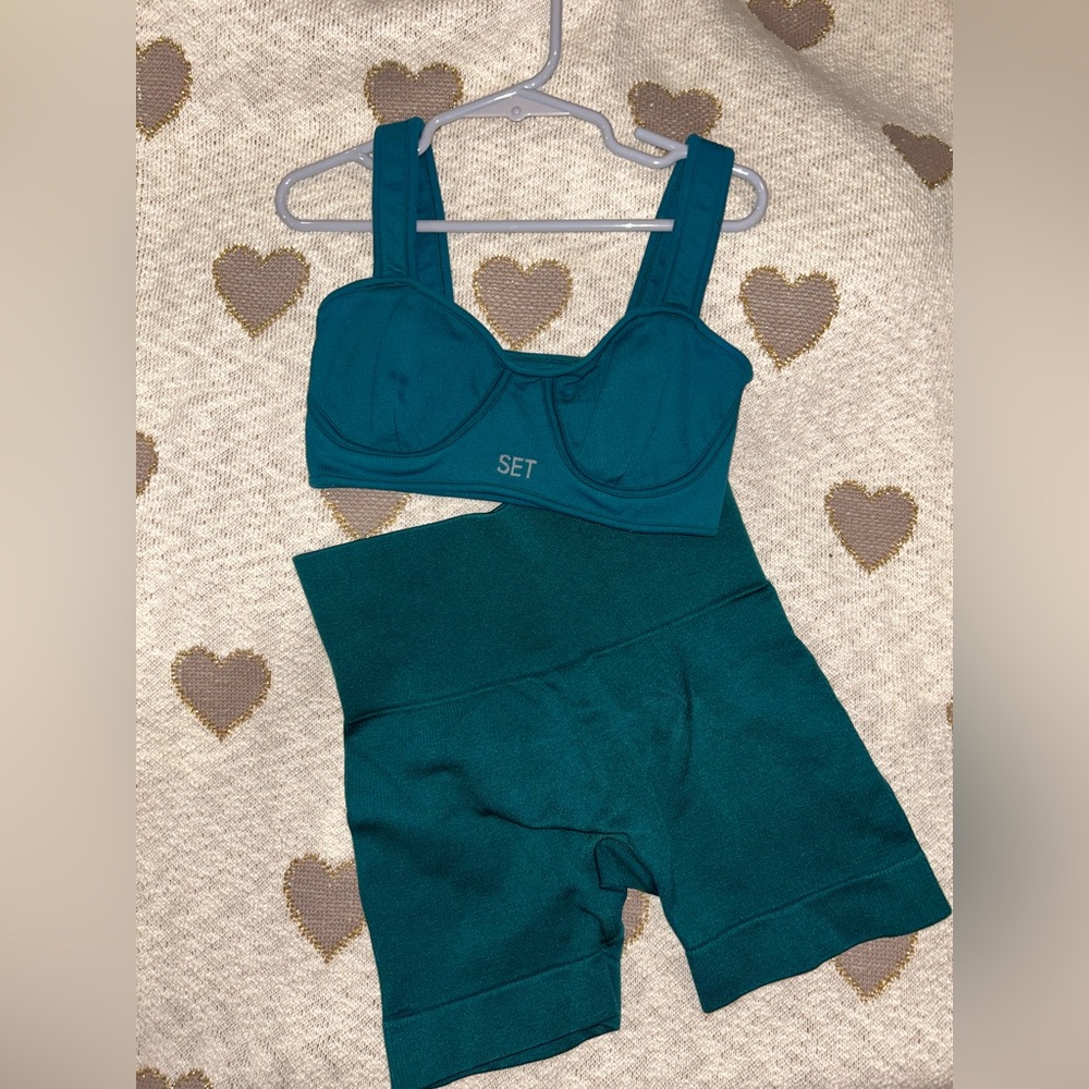 SET ACTIVE// emerald green// xs